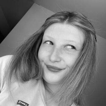 Babysitter in Airvault: Morgane