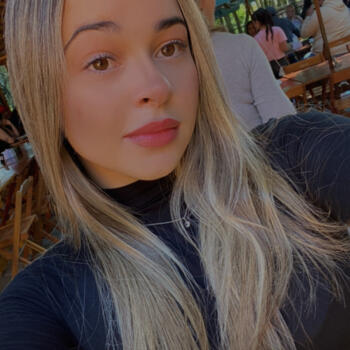 Babysitter in Embu das Artes: Giovana