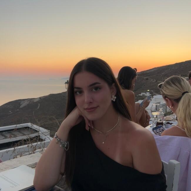 Nanny in Peristeri: Εμη