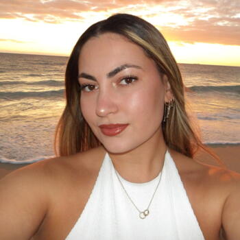 Babysitter in Émerainville: Ambre