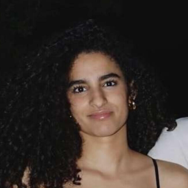 Babysitter in Massy: Bouchra