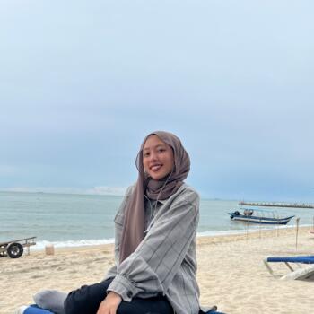 Babysitter Johor Bahru: Syanaz