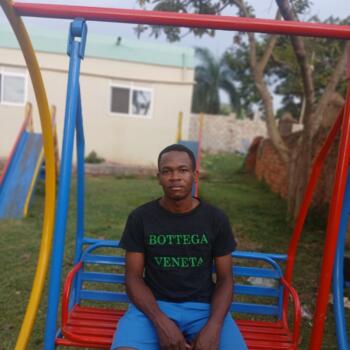 Babysitter in Kisubi (Wakiso District): Mayeku