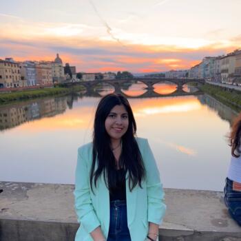 Baby-sitter in Vienne: Natalia