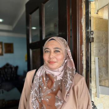 Niñera en Miri: Sheida