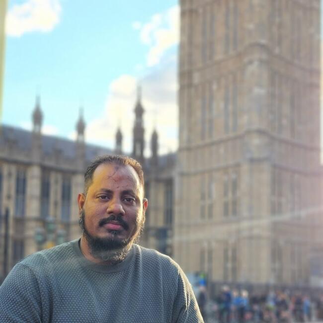 Babysitting job in London: Maruf Farhan