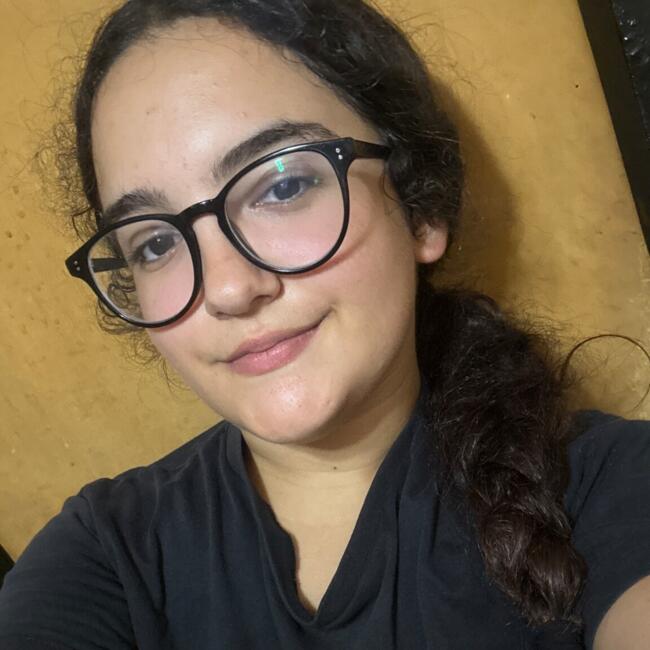 Babysitter in Elche: Maria