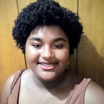 Babysitter in Governador Valadares: Thamires