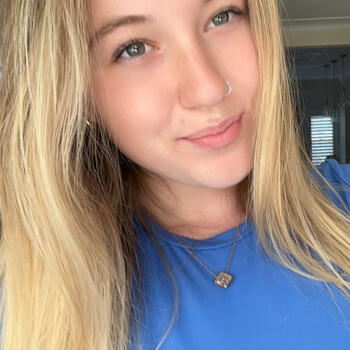 Babysitter Newcastle: Charlize