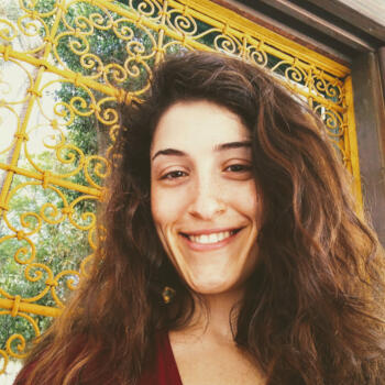 Babysitter em Porto: Ana
