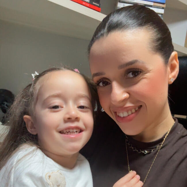 Babysitting job in São José (São José): Raissa