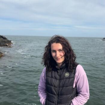 Babysitter in Sarlat-la-Canéda: Lea