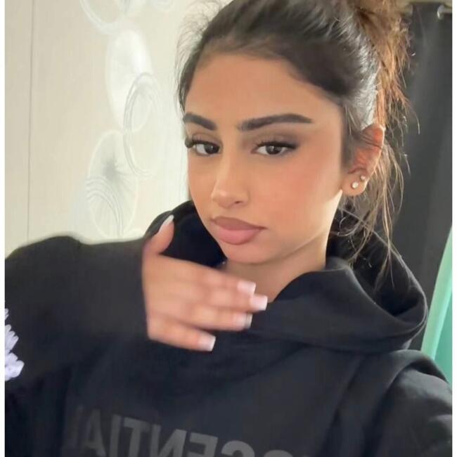 Babysitter in Charleroi: Yalda