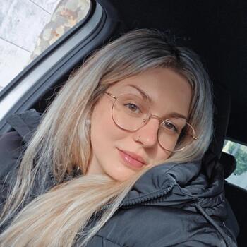 Niñera en Badalona: Aitana