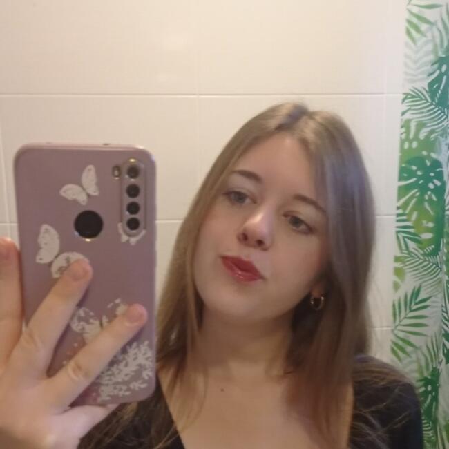 Babysitter in Saran: Alizée