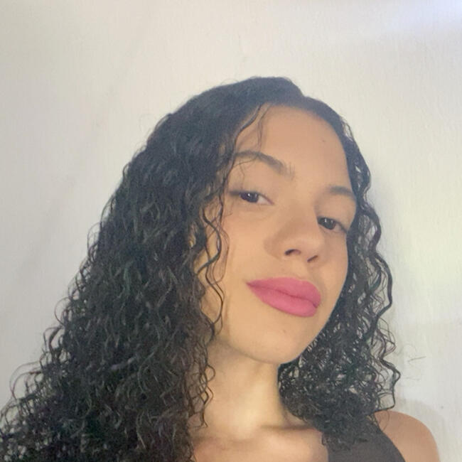 Babá em Recife: Yasmin