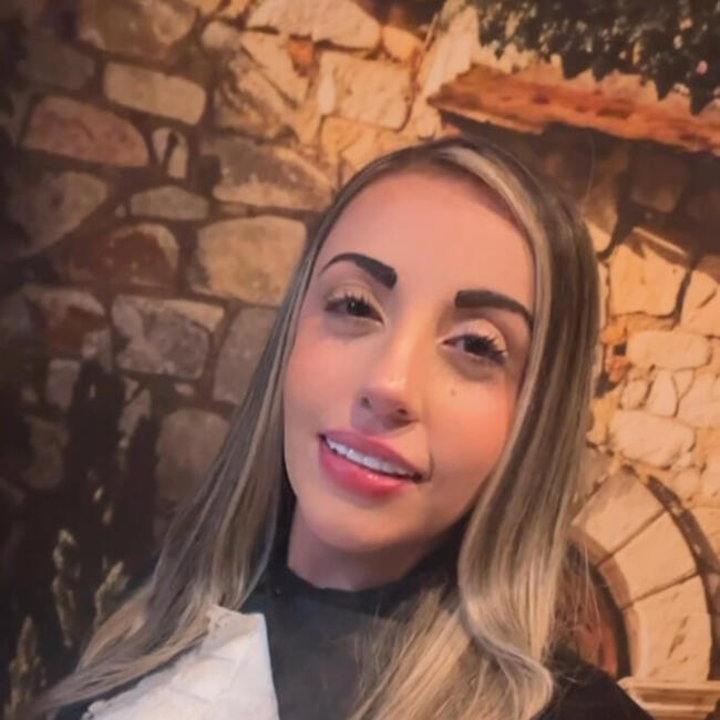 Babá em Goiânia: Bruna