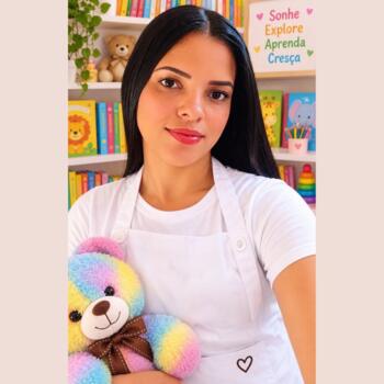 Babysitter in Guarulhos: Nívea Barbara