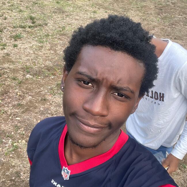 Babysitter in Spanish Town: Mickhel