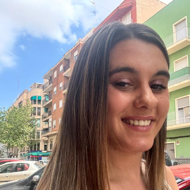 Trabajo de canguro en Elche: Silvia
