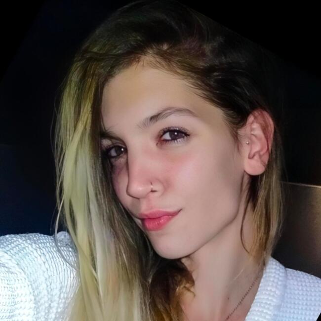 Babysitter in Buenos Aires: Maia Rosario