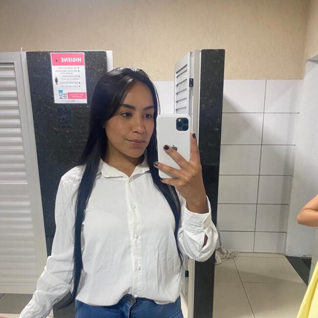 Babysitter in Belo Horizonte: Thaynara