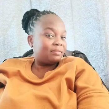 Nanny in Johannesburg South: Dineo