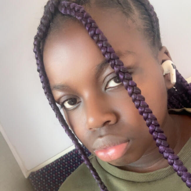 Babysitter in Norwich: Marie sukai