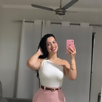 Babysitter Bauru: Ana