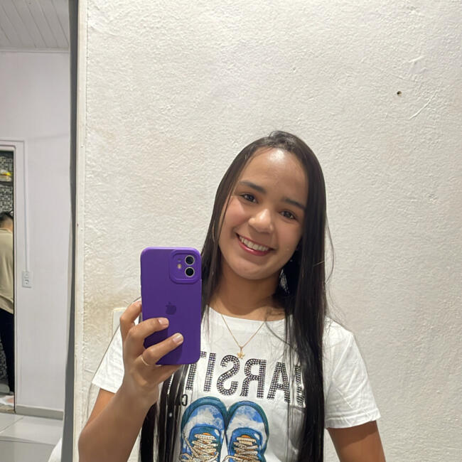 Babysitter in São Sebastião: Luciene Gonçalves