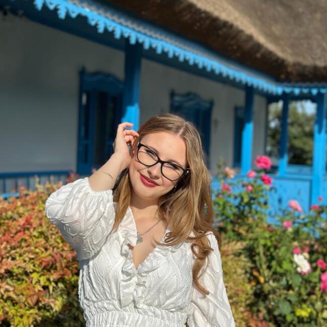 Bonă în București: Ana