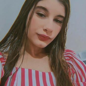 Babá em Londrina: Gabriely