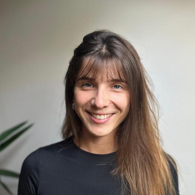 Babysitter in Lausanne: Juliette