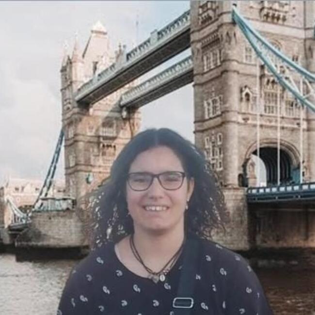 Babysitter em São Domingos de Rana: Diana