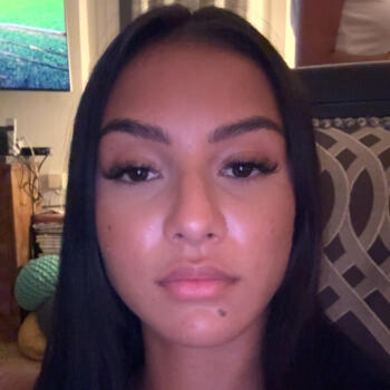 Babysitter in Torcy: Laly