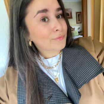 Nanny A Coruña: Naira