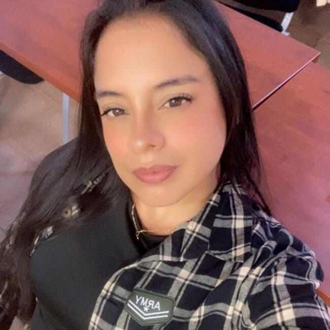 Nanny in Valencia: Jhoanna