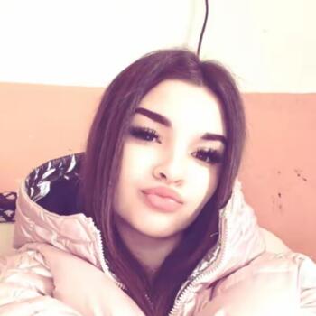 Babysitter in Bălţi: Selena