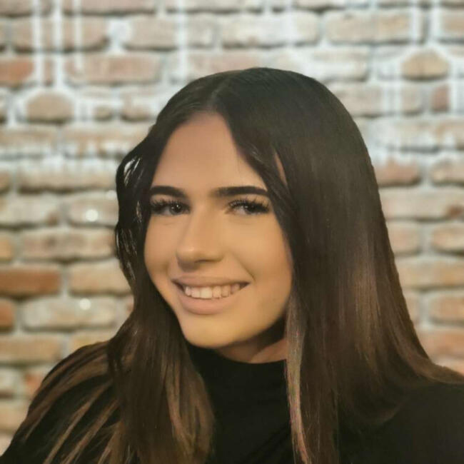 Babysitter in Le Rheu: Sophia