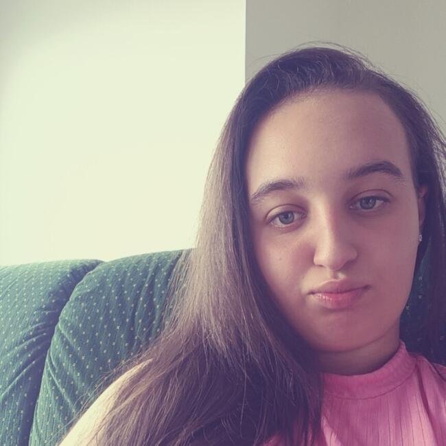 Job de garde d'enfants à Vaux-le-Pénil: Nassima