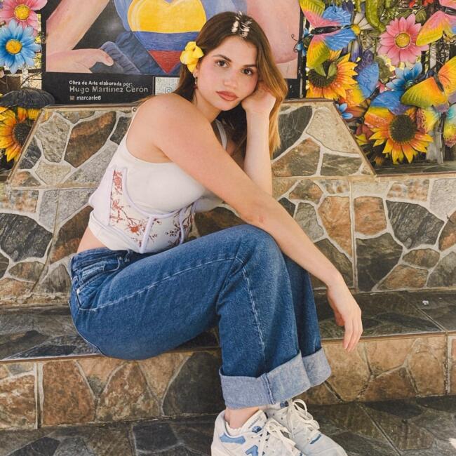 Babysitter in Medellín: Ana maria