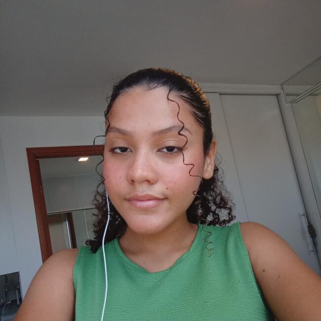 Babysitter in Caucaia: Rihanna