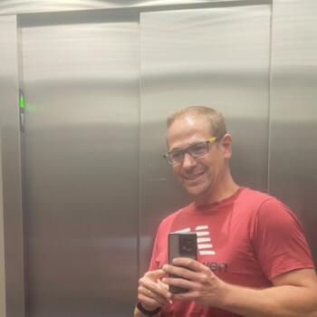 Babysitting job in Colmenar Viejo: babysitting job RAÚL y NURIA