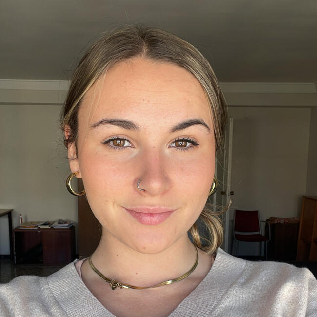 Canguro en Zaragoza: Naiara