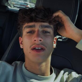 Babysitter Sauvagnas: Ethan