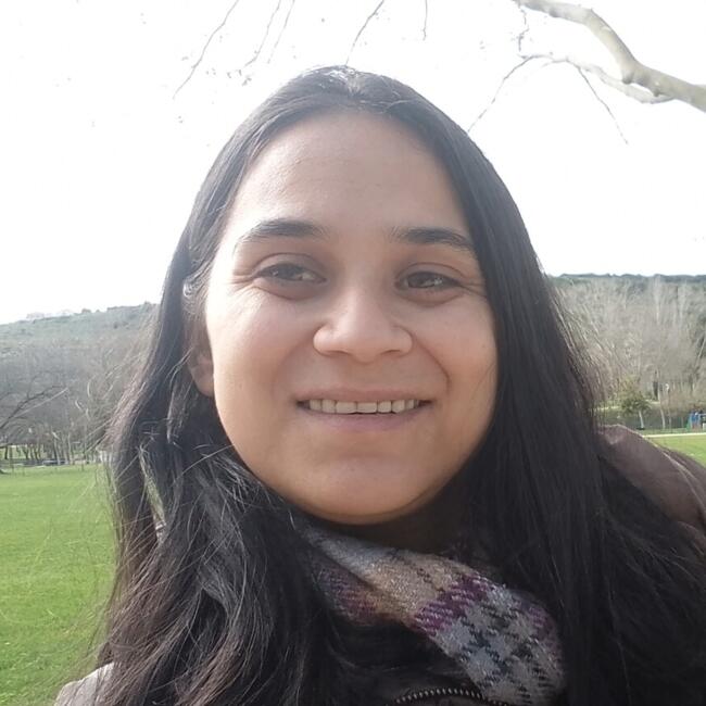 Babysitting job in Torres Vedras: Franciela