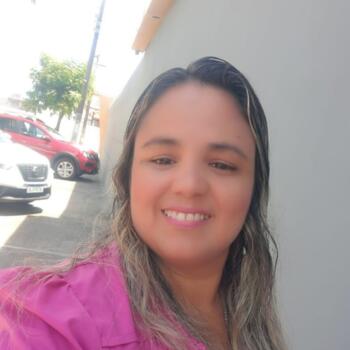Babá João Pessoa: Mônica