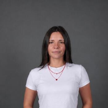 Babysitter in Limoges: Elena