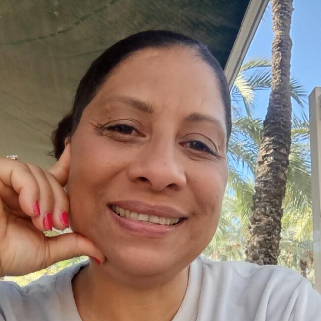 Canguro en Elche: Petronila