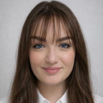 Babysitter in Arcachon: Chloe